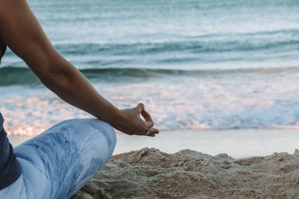 Meditation on the beach can improve creativity.